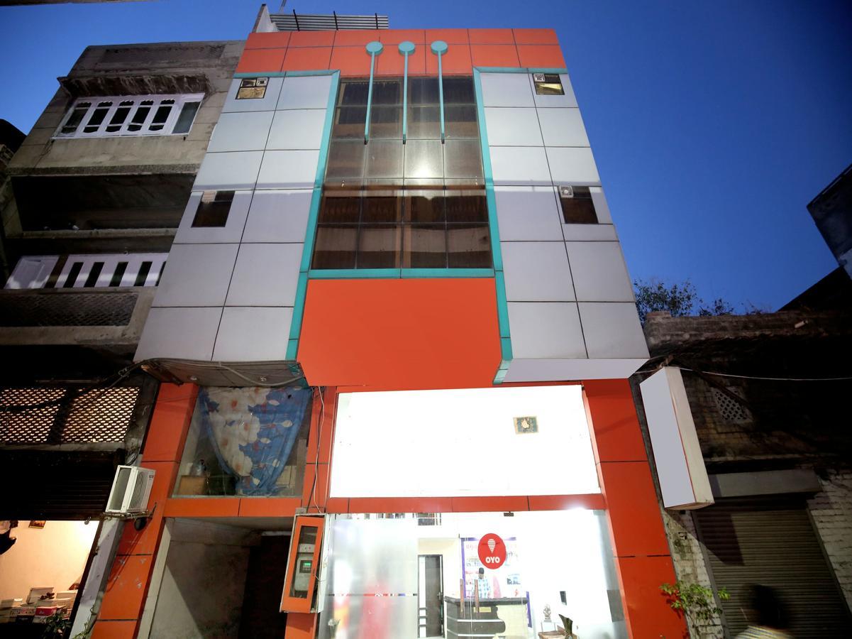 Oyo 12972 Hotel Krishna Castle Amritsar Buitenkant foto