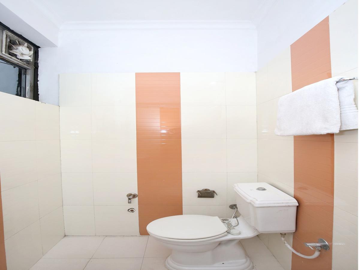 Oyo 12972 Hotel Krishna Castle Amritsar Buitenkant foto